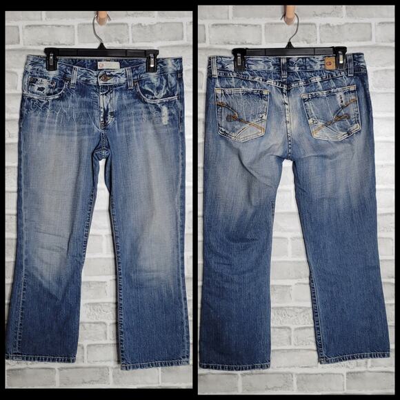 BKE Distressed Cropped Straight Leg Jeans, size 31 - Picture 1 of 7